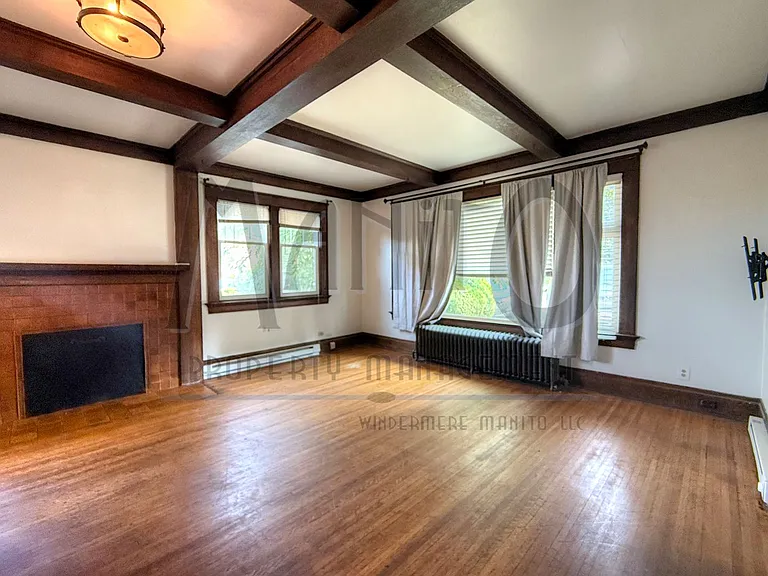 928 W 7th Ave — Photo 9