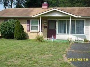 4022 Sylvia Ln, Youngstown, OH