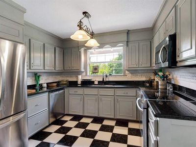7715 Ramona Dr, Navarre, FL, 32566