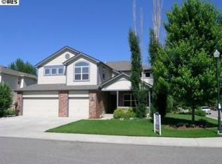 2515 Eagleview Cir, Longmont, CO 80504