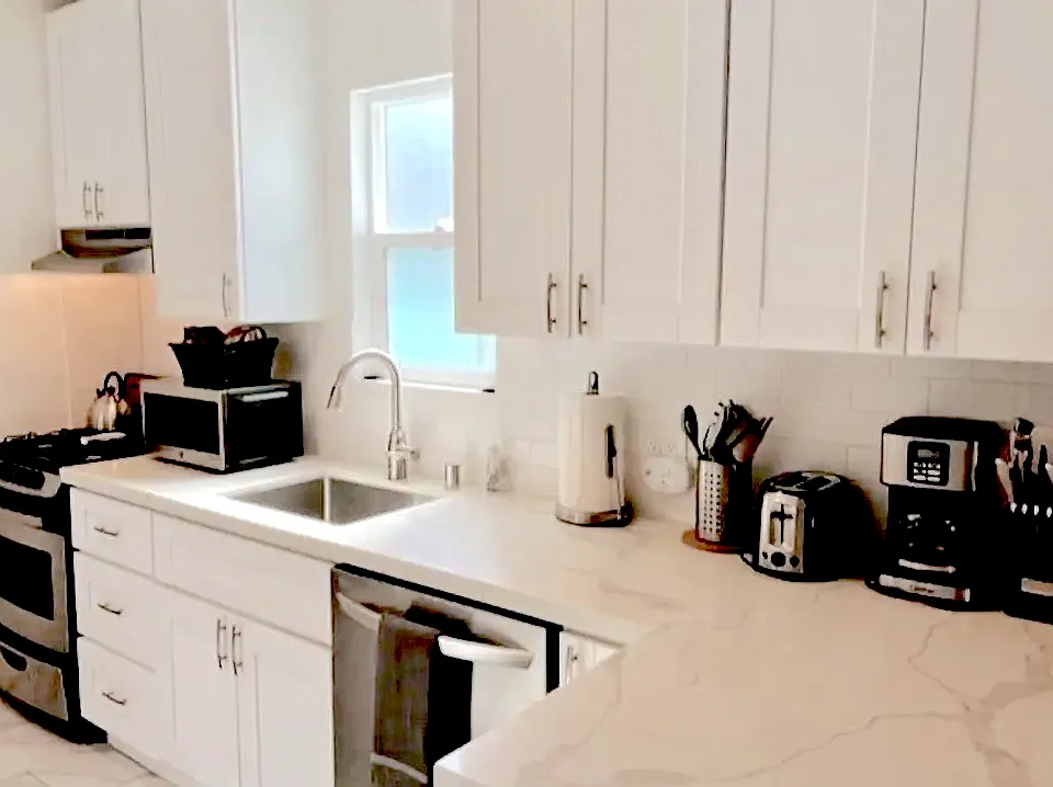 Gravilla Furnished Unfurnished Option