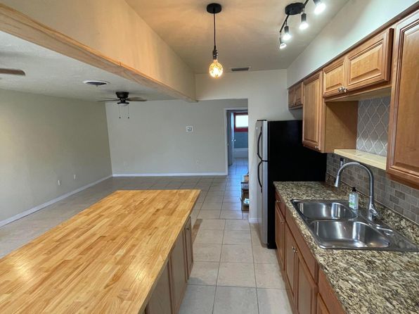 4444 Swift Rd APT 22