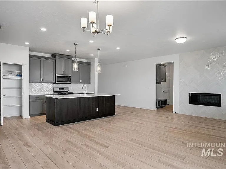 6102 W Pewter Point — Photo 2