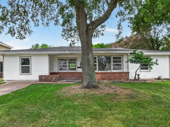 522 23rd Ave N, Texas City, TX 77590