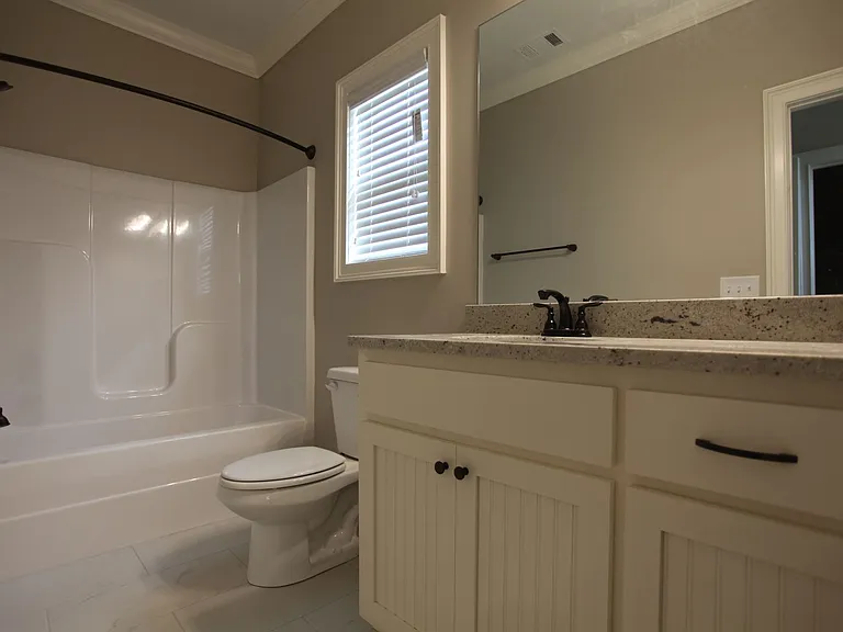 1090 Runningvine Ln — Photo 3