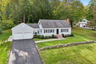 Cabot St-S1610-058.jpg