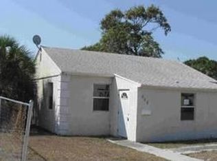 849 W 3rd St, Riviera Beach, FL 33404