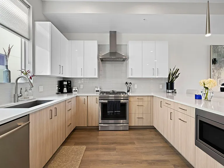 Open Kitchen