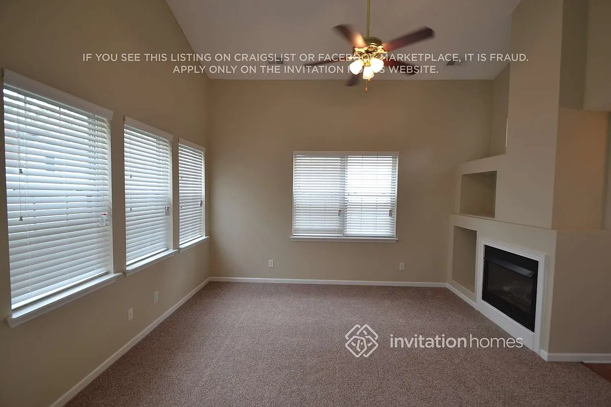 Building Photo - 512 Windcroft Cir NW