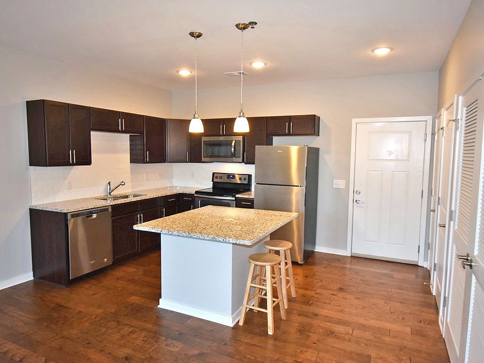 1st image of 1118 Litton Ave APT 204
