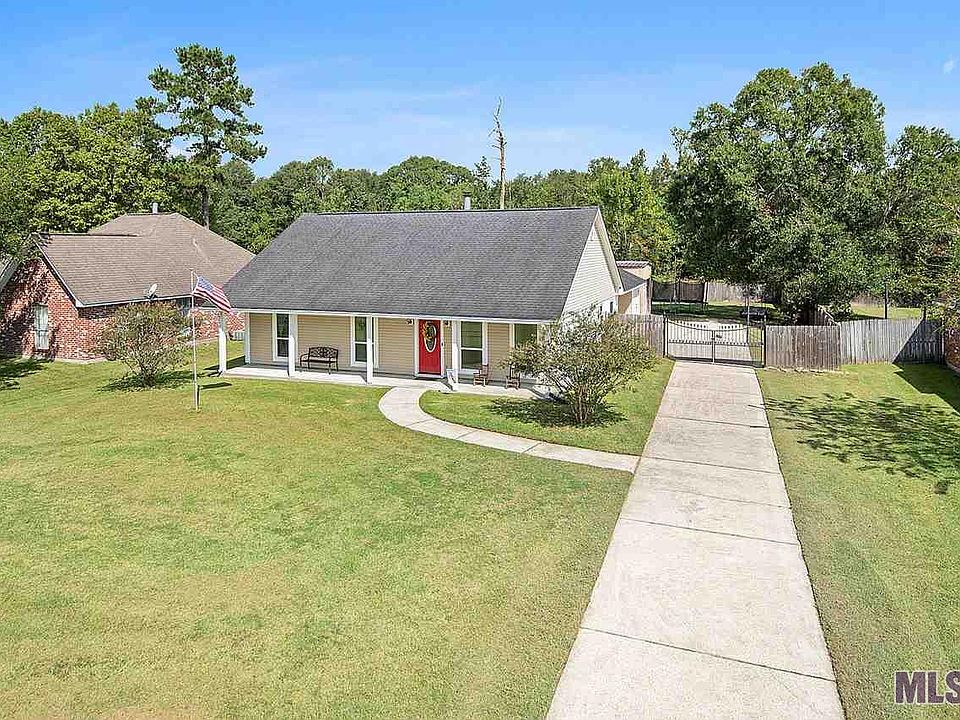 1st image of 13241 David Lee Dr