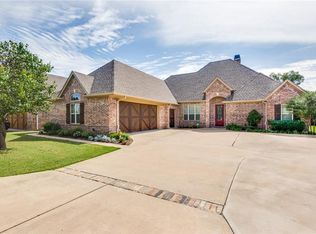 5707 Pebble Beach Dr, Granbury, TX 76049
