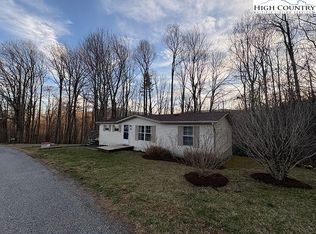 801 Howards Creek Church Rd, Boone, NC 28607