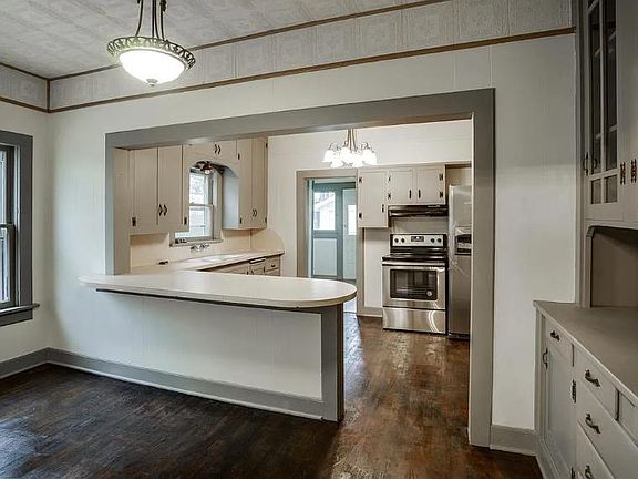 5th image of this home