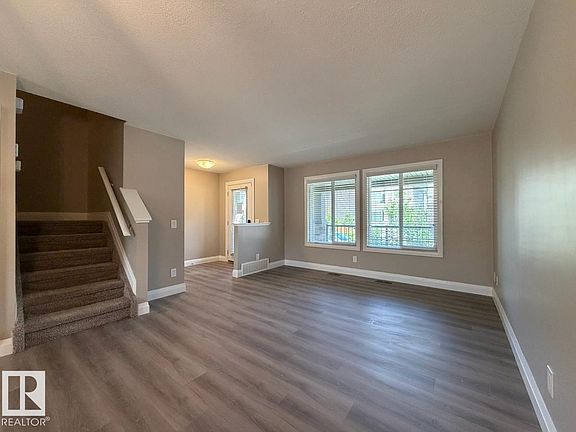4th image of 2616 Price Cmn SW