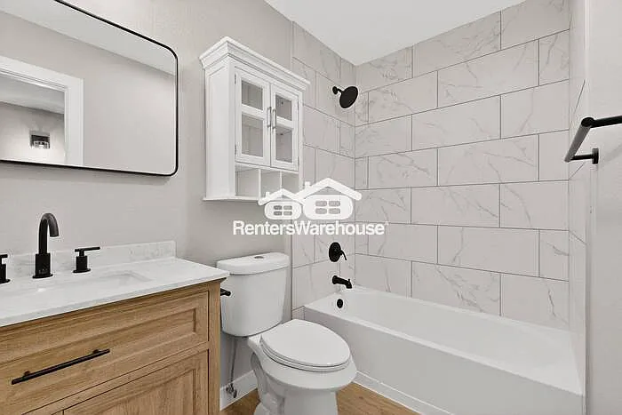 2605 Royal Oaks Dr — Photo 17