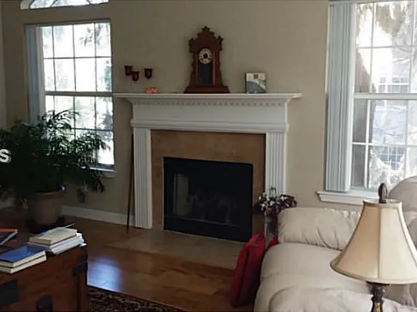 4 Indigo Run Dr APT 3823, Hilton Head Island, SC 29926