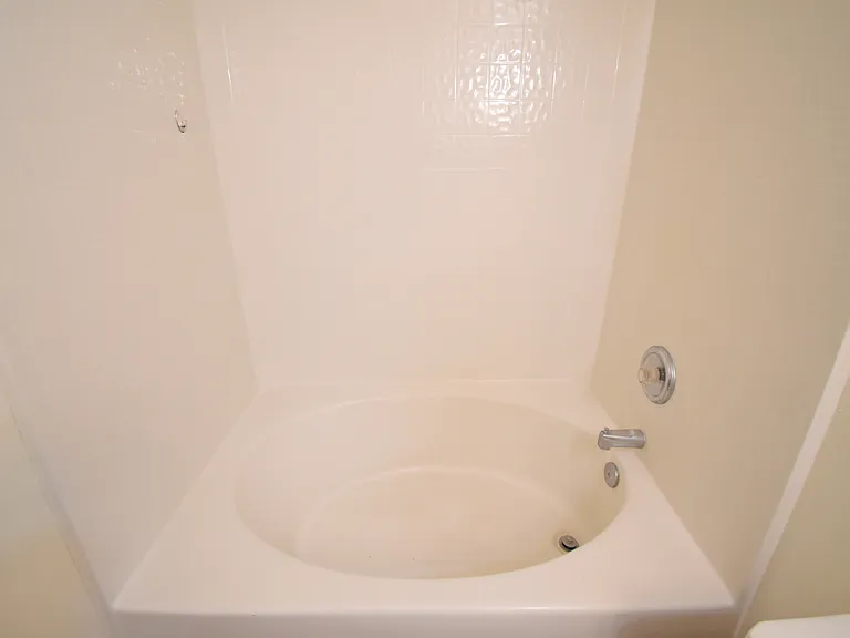 1431 Olde Justin Pl — Photo 9