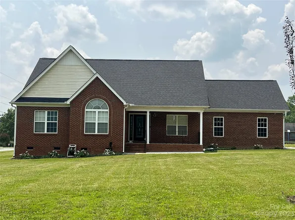 3513 Old Camden Rd, Monroe, NC 28110