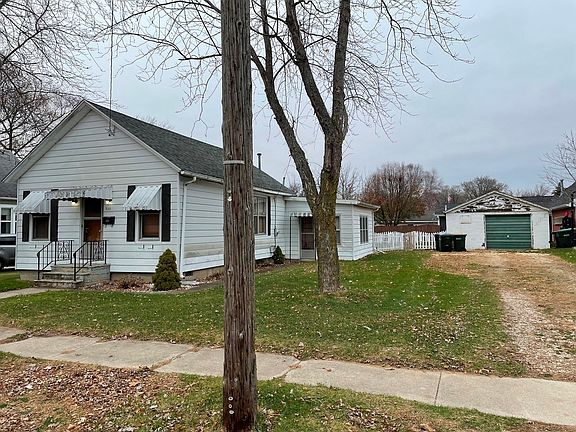 2nd image of 320 W Gordon St