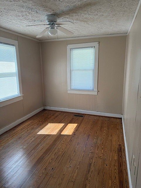 1st image of 2915 Daviess St