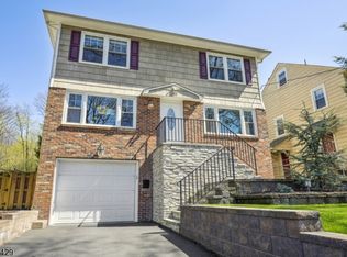 55 Otsego Rd, Verona, NJ 07044