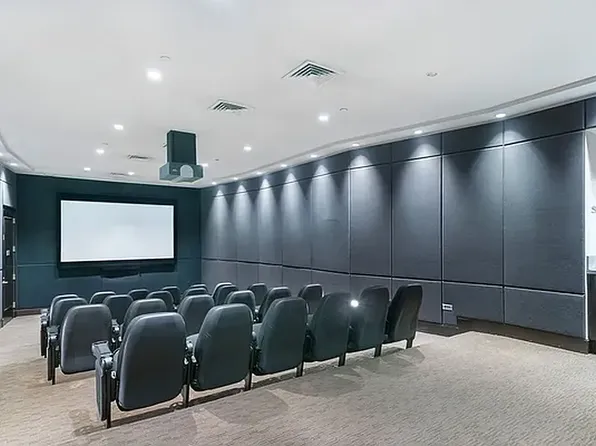 100 Riverside Boulevard image 37 of 37