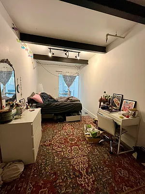 Rented by The KCI Group | media 6