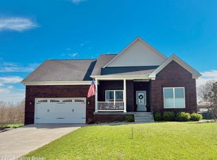 54 Parkers Cv, Taylorsville, KY 40071