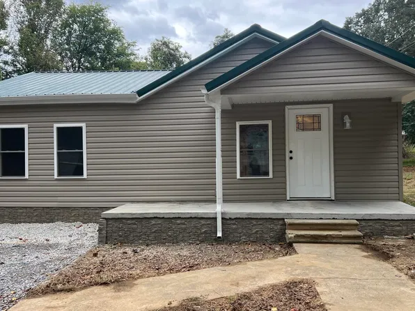 514 Pine Ave, Calvert City, KY 42029