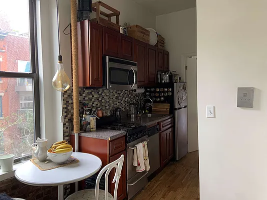 Rented by The Downtown LLC | media 37