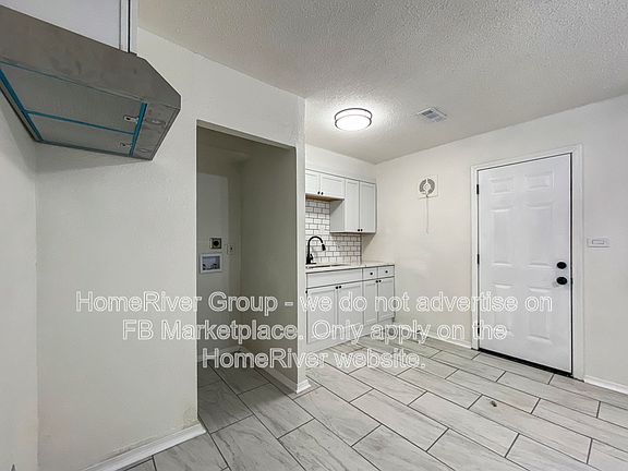 5th image of 11414 Delmar St