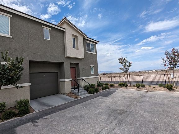 3rd image of 12103 Mojave Gold Rd Unit 4