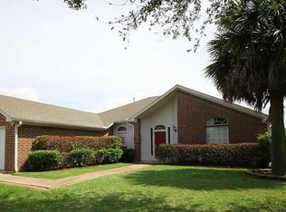 6340 Sierra Cir, Beaumont, TX 77708