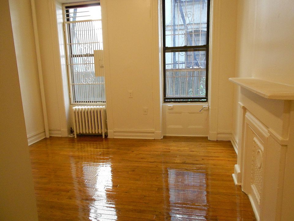 1st image of 221 W 15th St APT 1RE