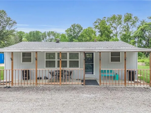 26000 S Brush College Rd, Harrisonville, MO 64701