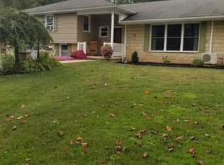 9 Spruce Pine Dr, Mount Union, PA 17066