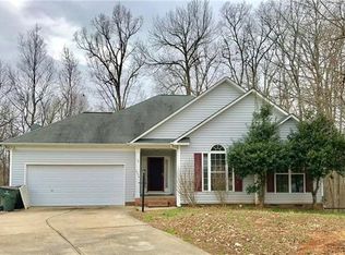 5756 Spring Gate Ct NW, Concord, NC 28027