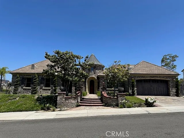 25351 Mustang Dr — Photo 1