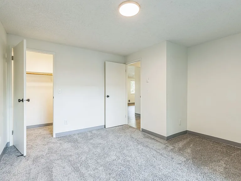 The Ariel Apartments — Photo 25