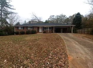 62 Vickers Rd, Fairburn, GA 30213