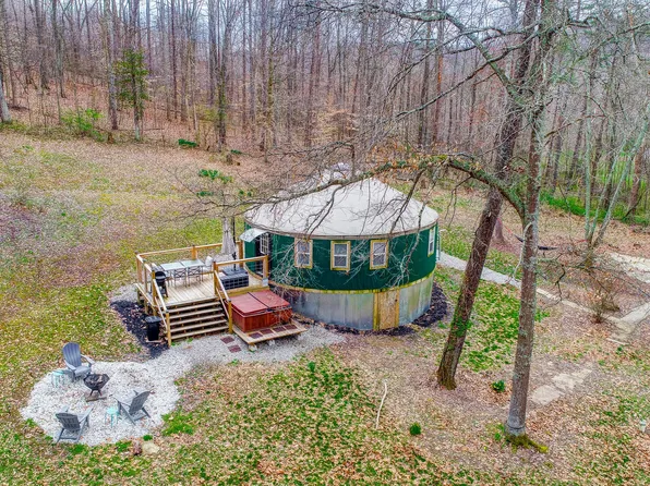 26702 E Fork Rd, Laurelville, OH 43135