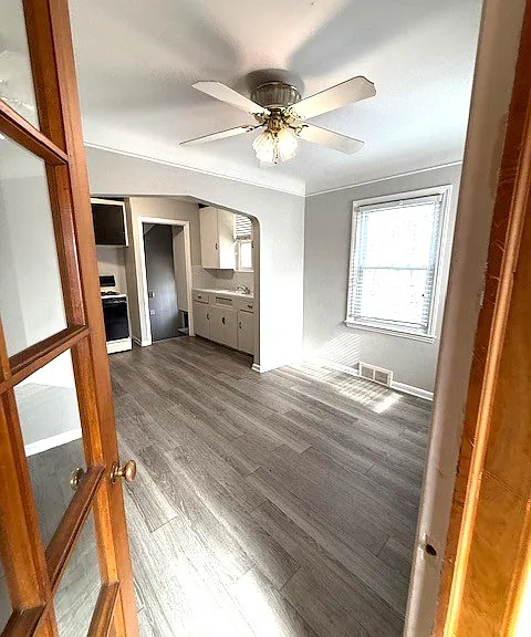 414 Moross Rd — Photo 7