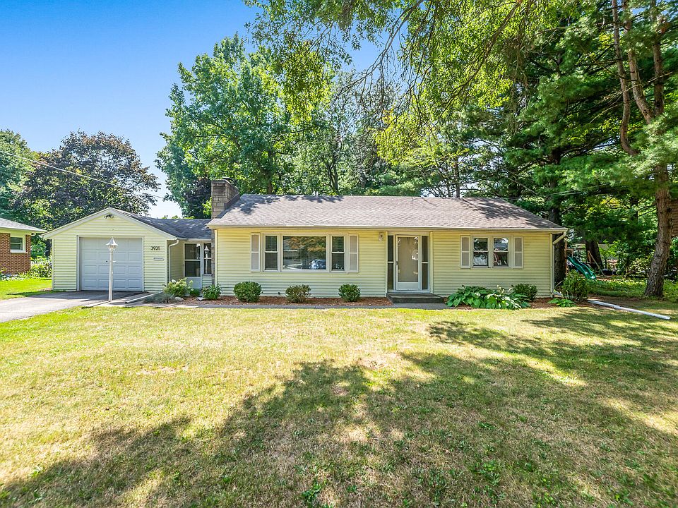 1st image of 3931 Canterbury Ave