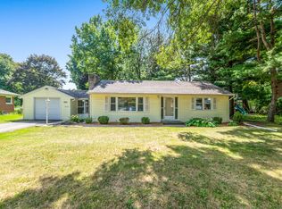 3931 Canterbury Ave, Kalamazoo, MI 49006