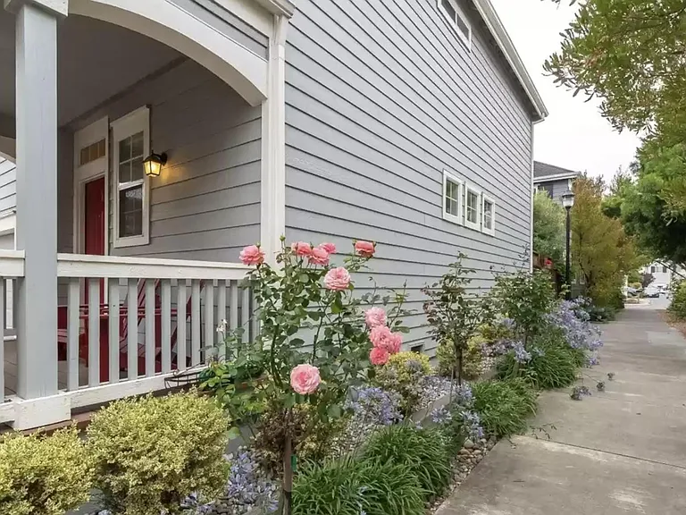 2045 Chetwood Dr — Photo 6