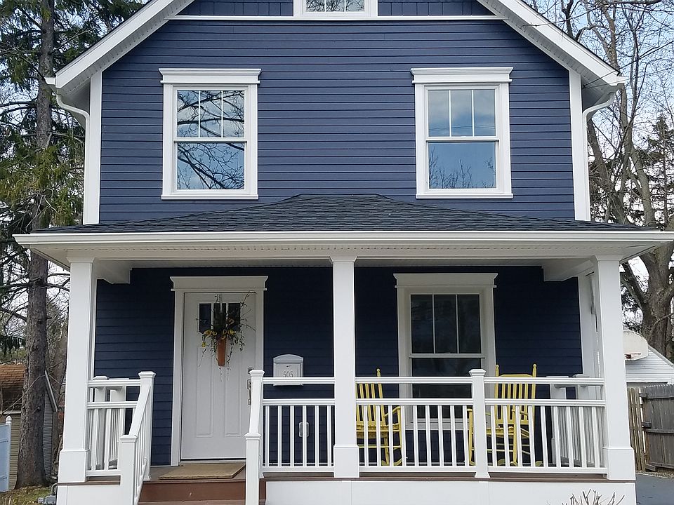 1st image of 505 N Broadway St