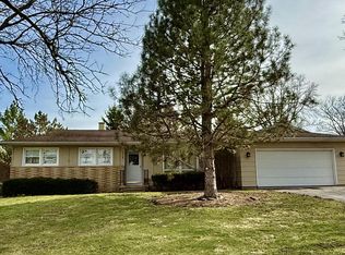 1718 Hillcrest DRIVE, Lake Geneva, WI