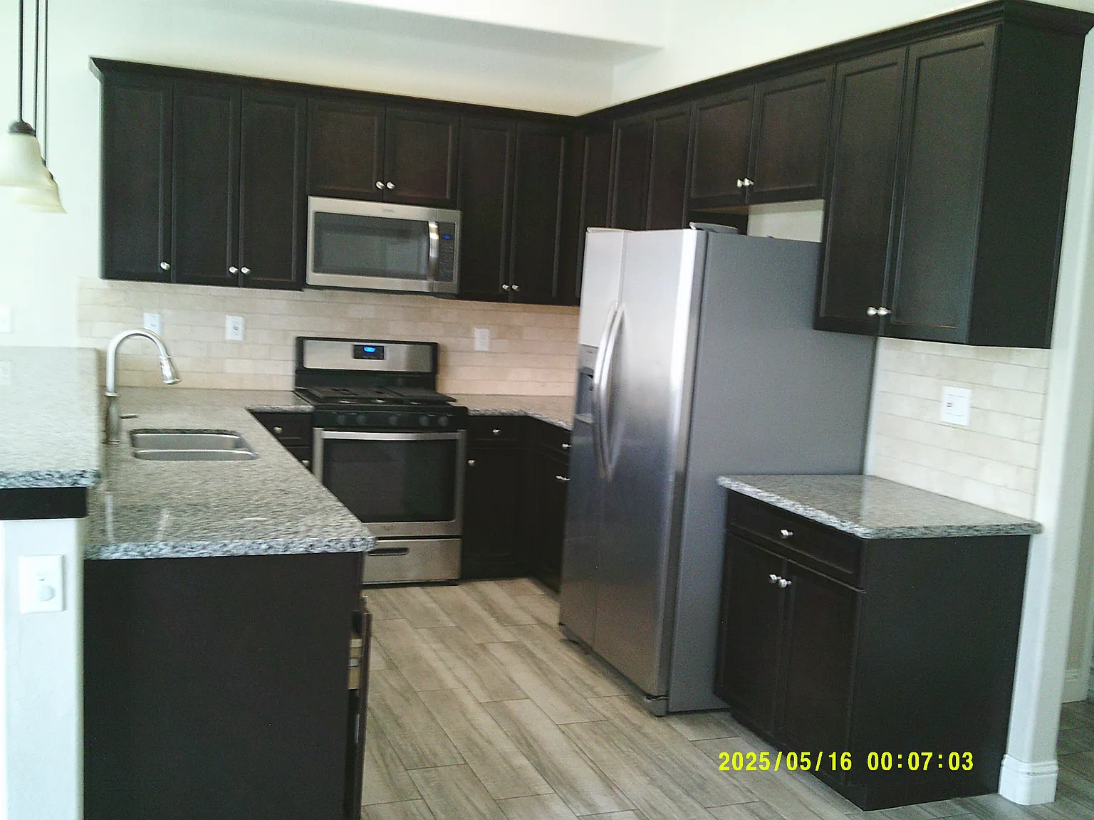 3 bed, 1460 sqft, $2,750 — Photo 4