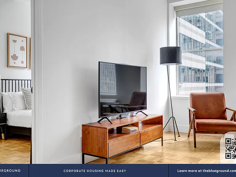 67 Wall St #18B — Photo 4